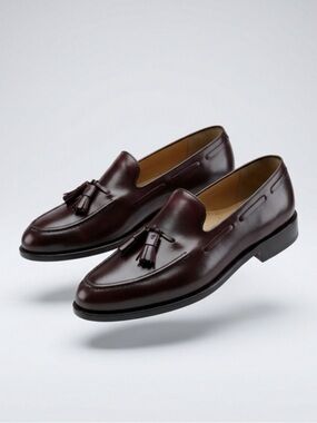 Johnston & Murphy Men's Tassel Loafers in Burgundy #cordovan #dressshoes